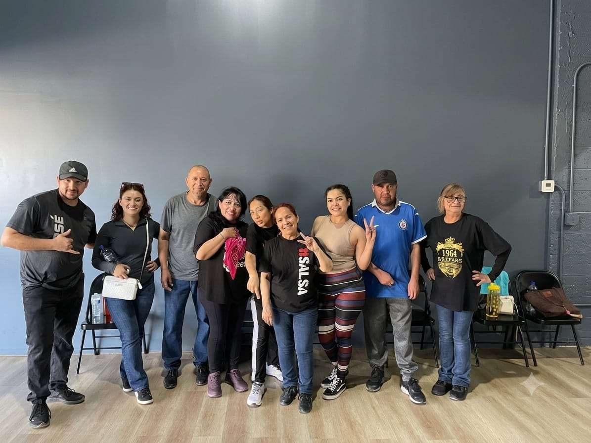 Grupo de alumnos en el estudio